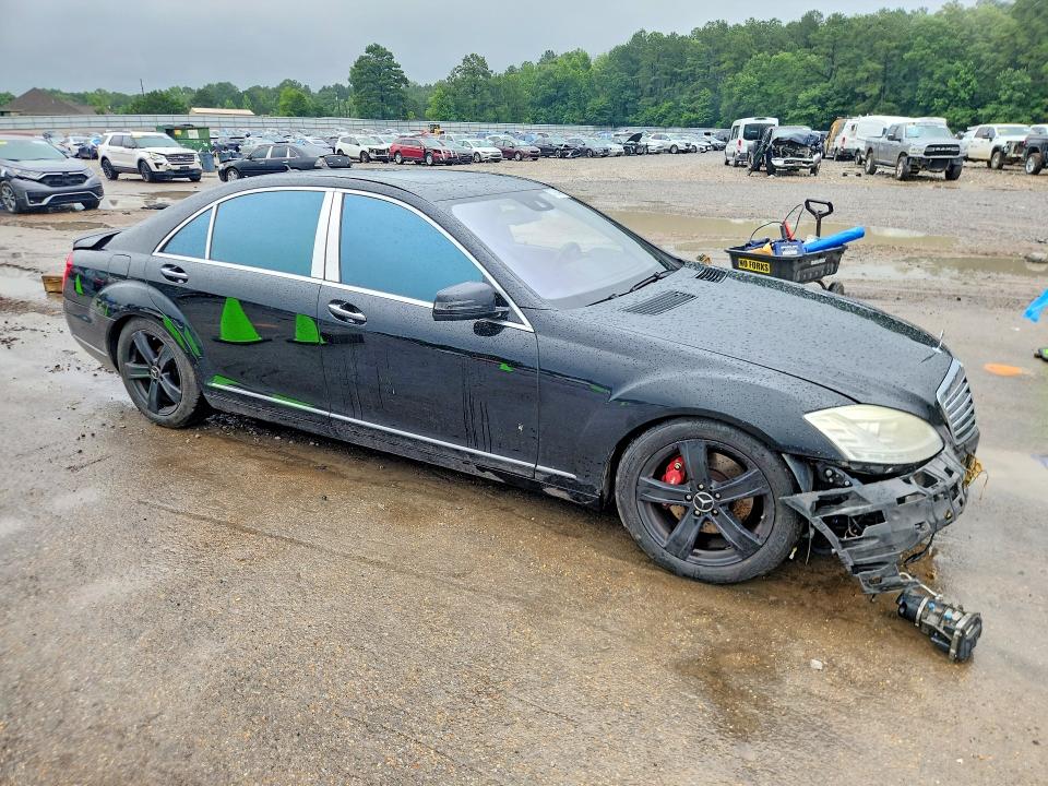 2011 Mercedes-benz S class VIN WDDNG7BB9BA397171 COPART salvage auction — REAR END, Fl - Certificate Of Destruction, sold $400 on 2026-07-06 (photo 4)