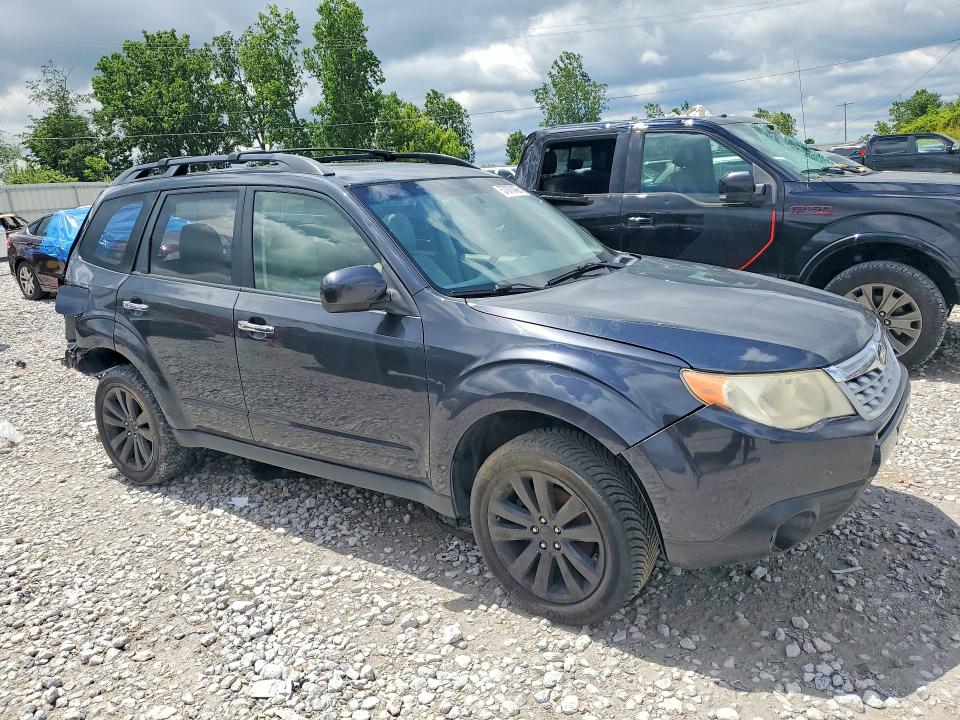 2013 Subaru VIN JF2SHADC4DH432479 COPART salvage auction — REAR END, Mi - Certificate Of Title, sold $200 on 2026-07-23 (photo 4)