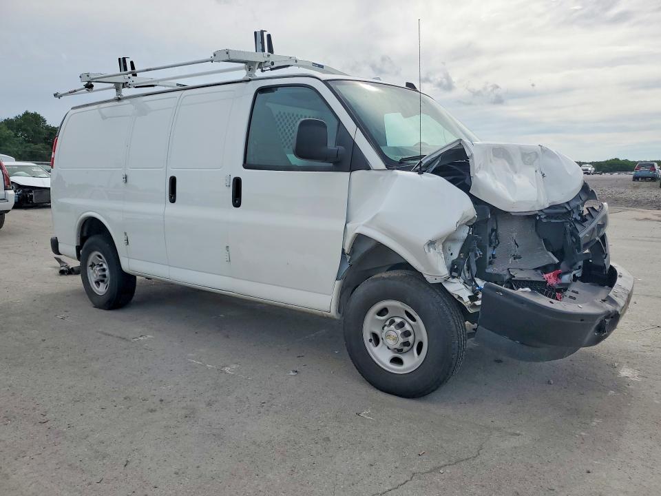 2024 Chevrolet Express VIN 1GCWGAFP9R1236797 COPART salvage auction — FRONT END, Tn - Certificate Of Title, sold $8,000 on 2026-07-29 (photo 4)