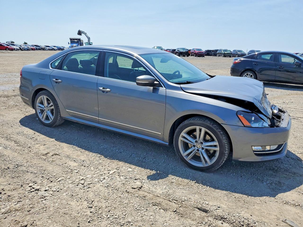 2015 Volkswagen Passat VIN 1VWCT7A36FC100176 COPART salvage auction — Front End, KY - CERT OF TITLE-SALVAGE, sold $1,550 on 2026-07-09 (photo 4)