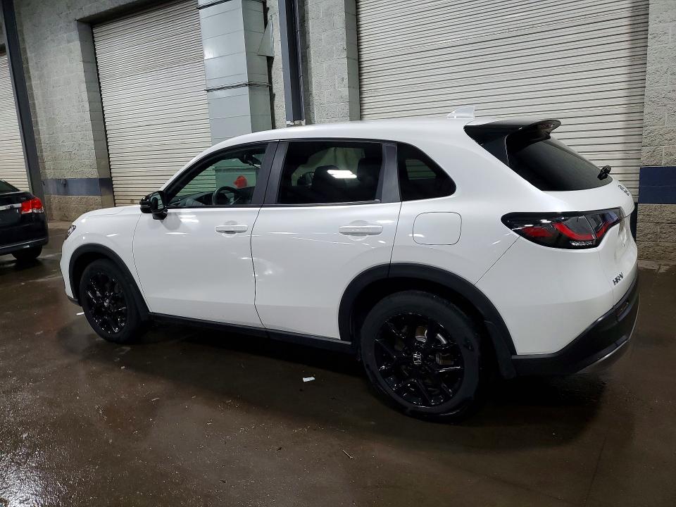 2024 Honda Hr-v VIN 3CZRZ2H57RM755742 COPART salvage auction — HAIL, Mn - Cert Of Title-Salvage, sold $14,700 on 2026-07-28 (photo 2)