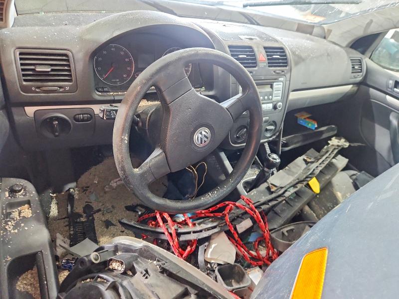 2008 Volkswagen Rabbit VIN WVWAB71K98W118659 COPART salvage auction — ALL OVER, CO - BILL OF SALE-PARTS ONLY, sold $400 on 2026-08-13 (photo 8)