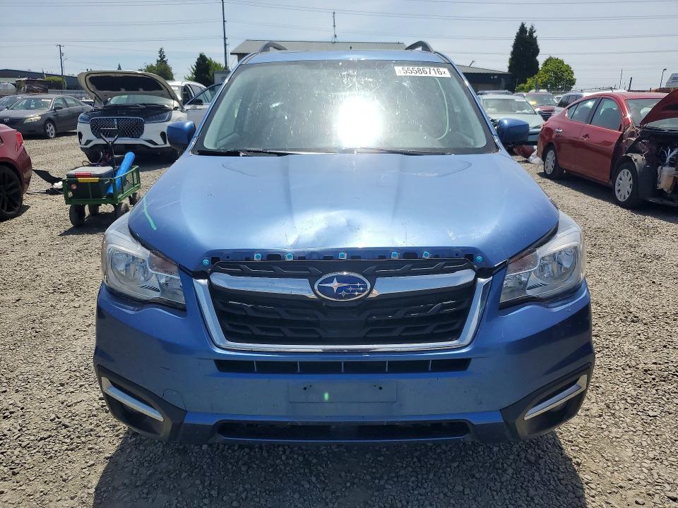 2017 Subaru Forester VIN JF2SJAGC6HH459186 COPART salvage auction — ROOF, OR - SALVAGE TITLE CERTIFICATE, sold $2,150 on 2026-07-07 (photo 5)