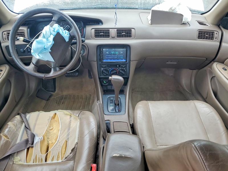 1998 Toyota Camry VIN JT2BF28K8W0090637 COPART salvage auction — FRONT END, SC - CERT OF TITLE-SALVAGE, sold $200 on 2026-07-31 (photo 8)