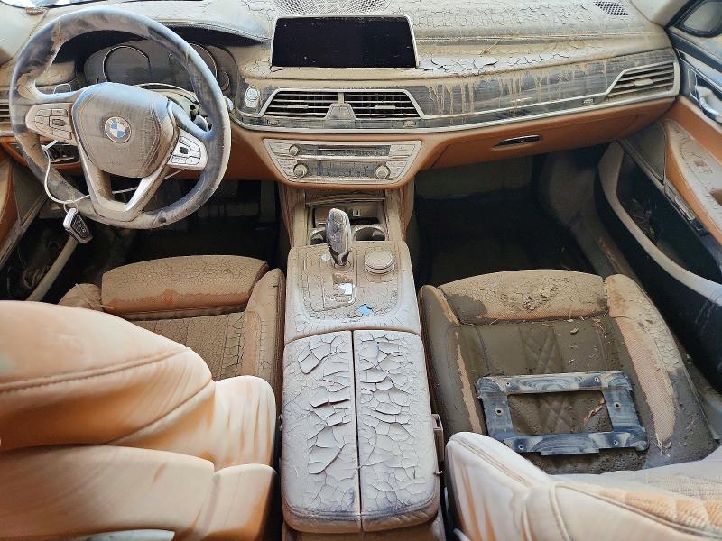 2016 BMW 7er VIN WBA7F2C51GG419523 COPART salvage auction — WATER/FLOOD, Ne - Cert Of Title-Salvage, sold $2,100 on 2026-08-18 (photo 8)