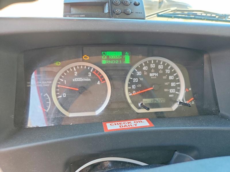 2016 Isuzu NPR VIN JALC4W168G7002442 COPART salvage auction — MINOR DENT/SCRATCHES, NJ - CERTIFICATE OF TITLE, sold $1,550 on 2026-09-22 (photo 9)
