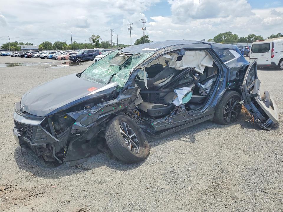 2024 Kia Sportage VIN 5XYK33DF3RG217405 COPART salvage auction — ALL OVER, Fl - Certificate Of Title, sold $10 on 2026-07-28 (photo 1)