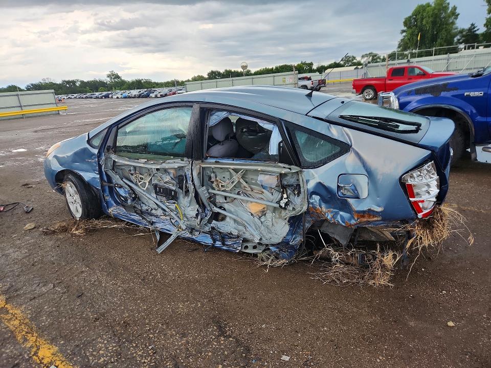 2007 Toyota Prius VIN JTDKB20U477617730 COPART salvage auction — SIDE, KS - CERT OF TITLE-SALVAGE (P), sold $350 on 2026-07-13 (photo 2)