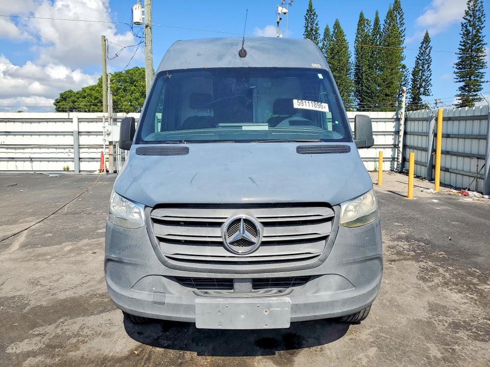 2019 Mercedes-benz Sprinter VIN WD4PF0CD8KP052603 COPART salvage auction — MECHANICAL, Fl - Certificate Of Title (P), sold $5,900 on 2026-07-28 (photo 5)