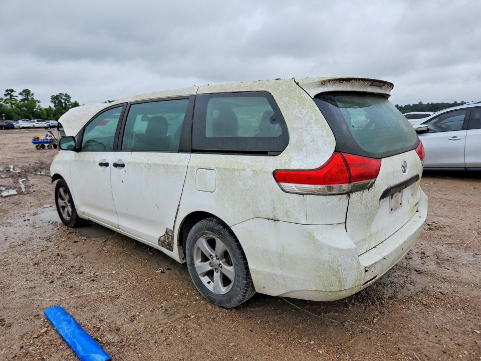 2013 Toyota Sienna VIN 5TDZK3DC9DS294539 COPART salvage auction — FRONT END, Fl - Certificate Of Title, sold $1,500 on 2026-07-09 (photo 2)