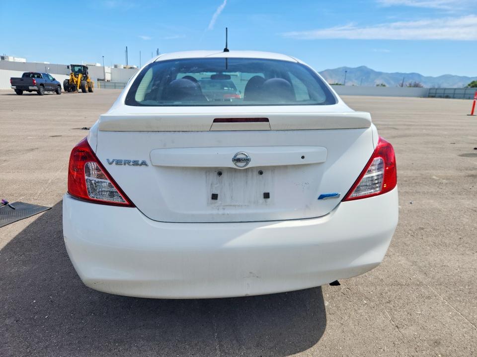 2014 Nissan VIN 3N1CN7AP5EL847077 COPART salvage auction — REAR END, Ut - Salvage Certificate, sold $425 on 2026-07-02 (photo 6)
