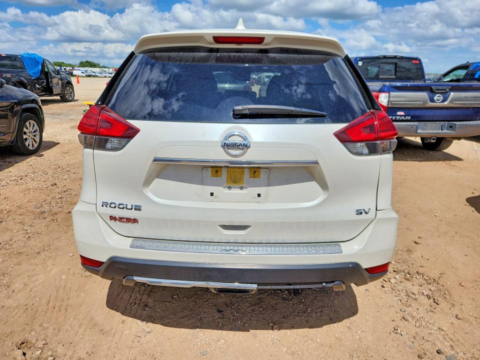 2017 Nissan VIN JN8AT2MT1HW380409 COPART salvage auction — FRONT END, Tx - Salvage Vehicle Title, sold $1,350 on 2026-07-02 (photo 6)