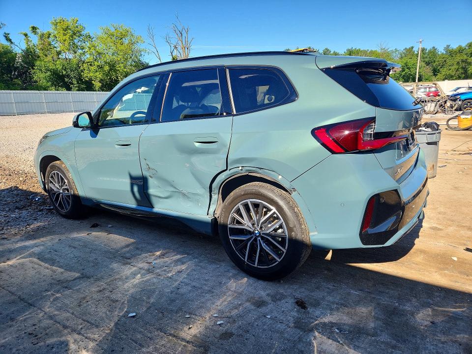 2026 BMW X1 VIN WBX73EF07T5540434 COPART salvage auction — SIDE, Wi - Cert Of Title-Claim Paid, sold $18,000 on 2026-08-10 (photo 2)