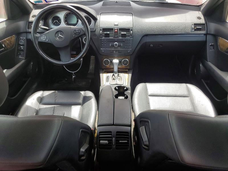 2008 Mercedes-benz C-klasse VIN WDDGF56X88F162956 COPART salvage auction — WATER/FLOOD, Tx - Salvage Title-Flood Damage, sold $150 on 2026-07-24 (photo 8)