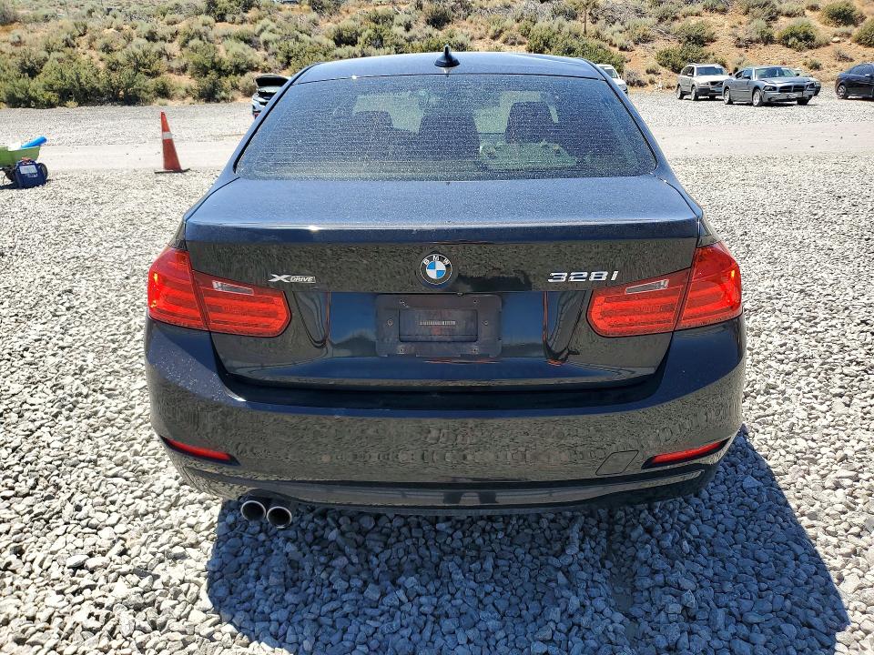2013 BMW VIN WBA3B5G59DNS04114 COPART salvage auction — SIDE, Nv - Salvage Title, sold $700 on 2026-07-30 (photo 6)