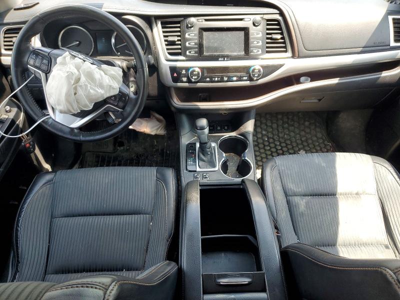 2015 Toyota Highlander VIN 5TDBKRFH8FS191791 COPART salvage auction — FRONT END, On - Permit Salvage, sold $5,000 on 2026-07-09 (photo 8)