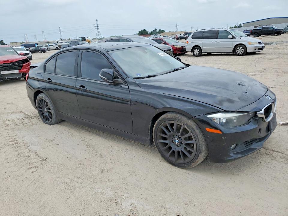 2015 BMW 3er VIN WBA3A5C55FP604851 COPART salvage auction — REAR END, Tx - Salvage Vehicle Title, sold $1,350 on 2026-07-24 (photo 4)