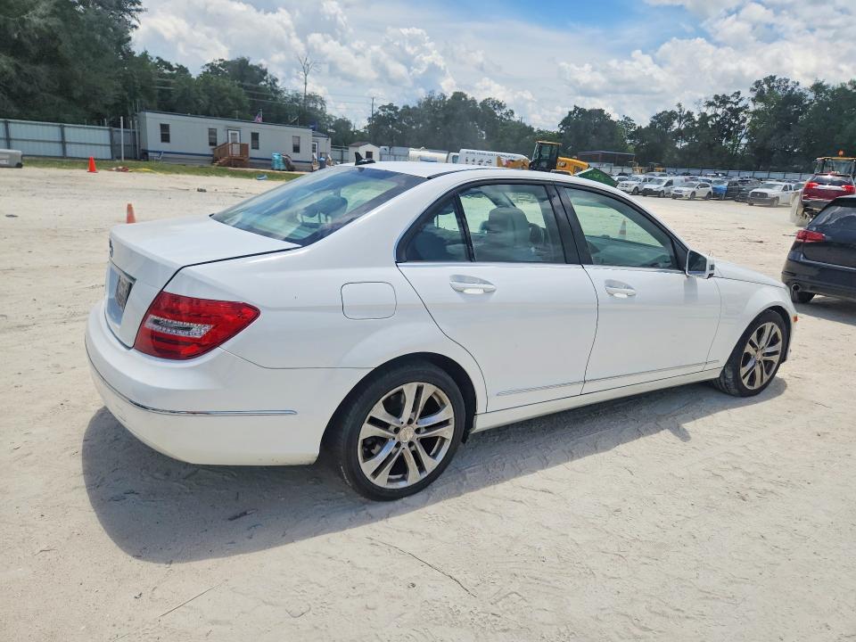 2013 Mercedes-benz C class VIN WDDGF4HBXDR283587 COPART salvage auction — MECHANICAL, Fl - Certificate Of Title, sold $575 on 2026-07-14 (photo 3)