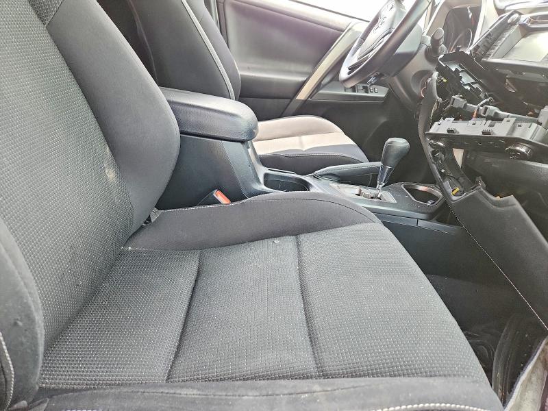 2017 Toyota Rav 4 VIN JTMRFREV6HJ119403 COPART salvage auction — FRONT END, Salvage Title, sold $225 on 2026-07-28 (photo 7)