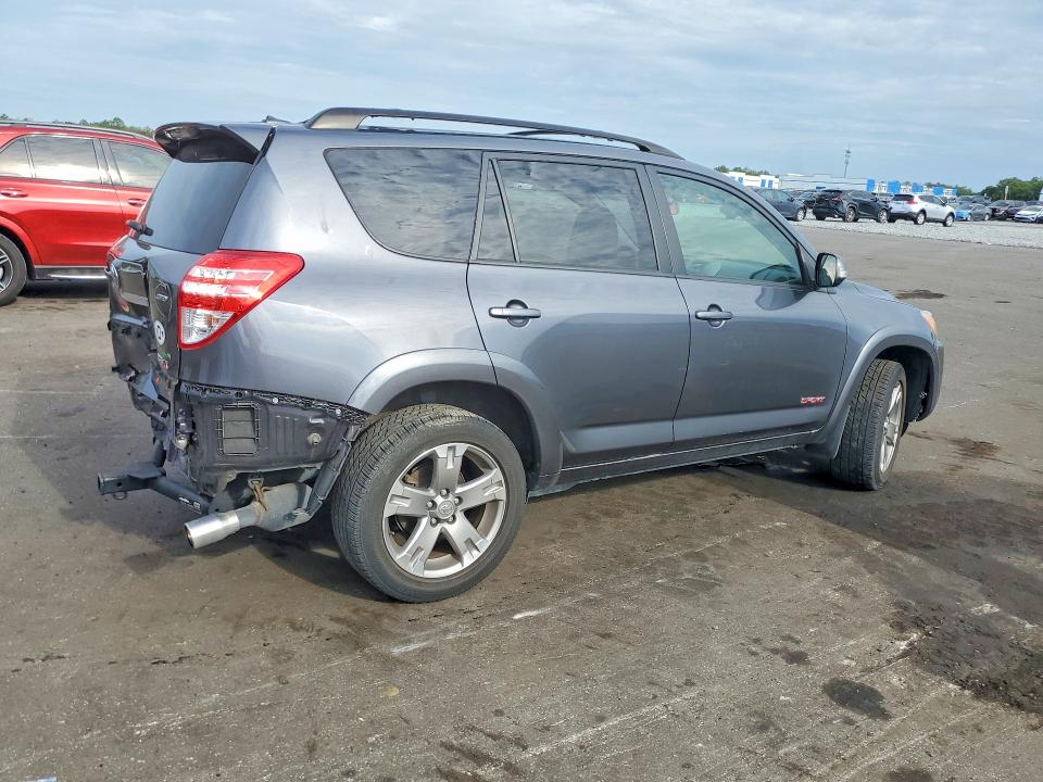2011 Toyota Rav4 VIN JTMRF4DV0B5048042 COPART salvage auction — REAR END, Fl - Cert Of Title Slvg Rebuildable, sold $3,850 on 2026-07-08 (photo 3)