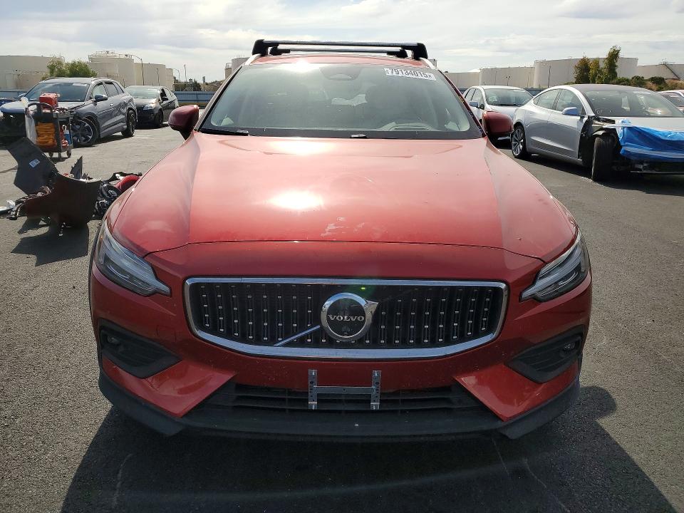 2025 Volvo V60 cross country VIN YV4L12WL7S2147654 COPART salvage auction — REAR END, Ca - Salvage Certificate, sold $15,400 on 2026-07-15 (photo 5)