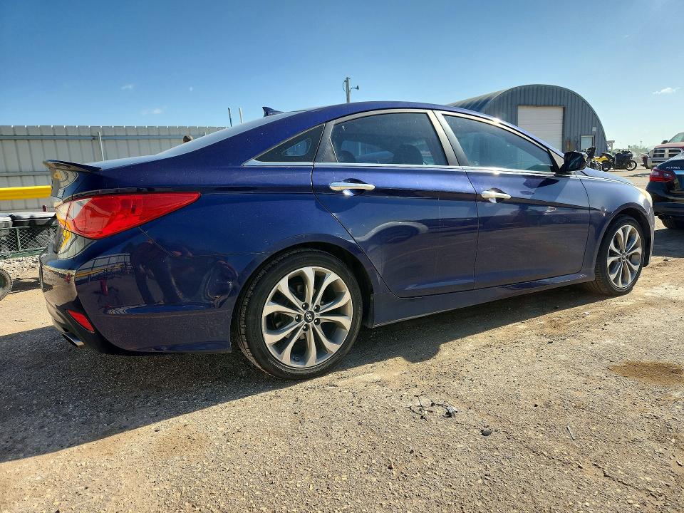 2014 Hyundai Sonata VIN 5NPEC4AC3EH825683 COPART salvage auction — REAR END, KS - CERT OF TITLE-SALVAGE, sold $800 on 2026-07-15 (photo 3)
