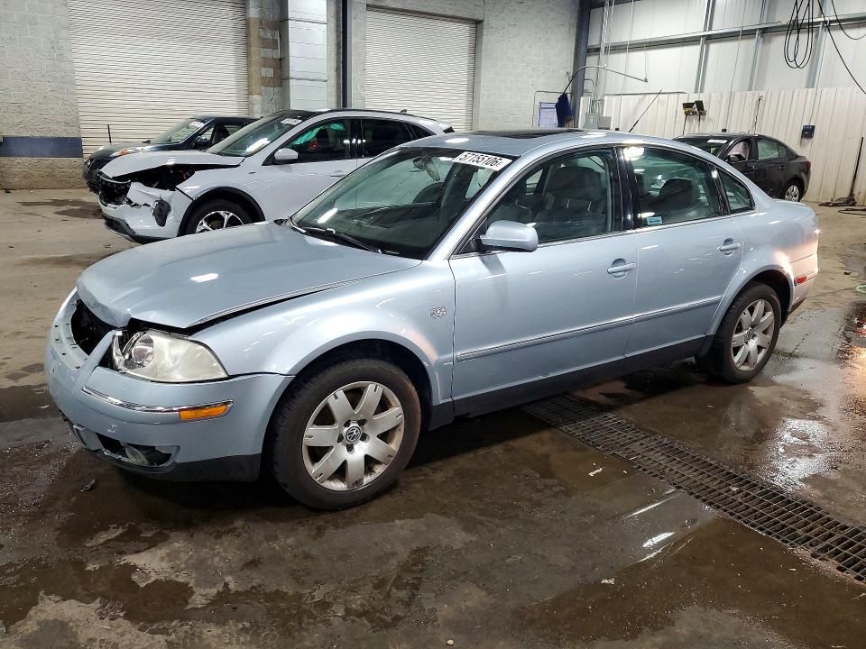 2002 Volkswagen Passat VIN WVWTH63B12P231571 COPART salvage auction — FRONT END, Mn - Cert Of Title-Prior Salvage, sold $525 on 2026-08-11 (photo 1)