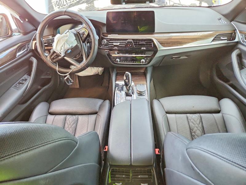 2021 BMW 5er VIN WBA13BJ01MCF62337 COPART salvage auction — ROLLOVER, Al - Cert Of Title-Salvage Title, sold $1,500 on 2026-08-11 (photo 8)