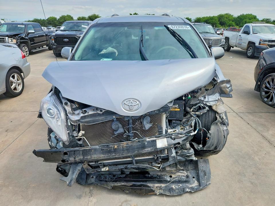 2013 Toyota VIN 5TDYK3DC9DS315479 COPART salvage auction — FRONT END, Tx - Salvage Vehicle Title, sold $1,000 on 2026-07-30 (photo 5)