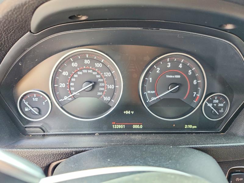 2017 BMW 3er VIN WBA8B9G54HNU50975 COPART salvage auction — MECHANICAL, Sc - Certificate Of Title (P), sold $5,300 on 2026-07-29 (photo 9)