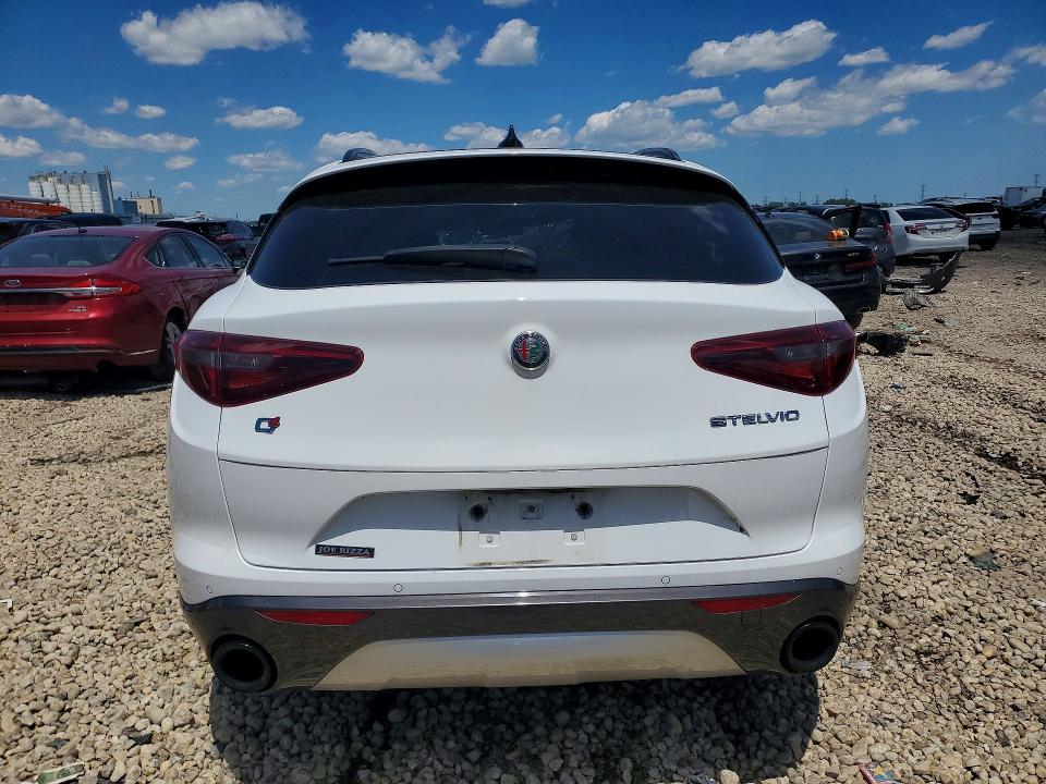 2022 Alfa romeo Stelvio VIN ZASPAKBN6N7D27556 COPART salvage auction — FRONT END, Il - Salvage Certificate, sold $11,600 on 2026-07-29 (photo 6)