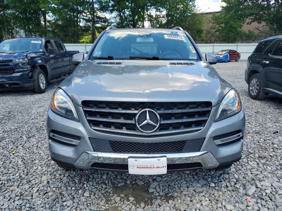 2013 Mercedes-benz VIN 4JGDA5HB1DA154522 COPART salvage auction — NORMAL WEAR, Ma - Certificate Of Title, sold $675 on 2026-07-09 (photo 5)