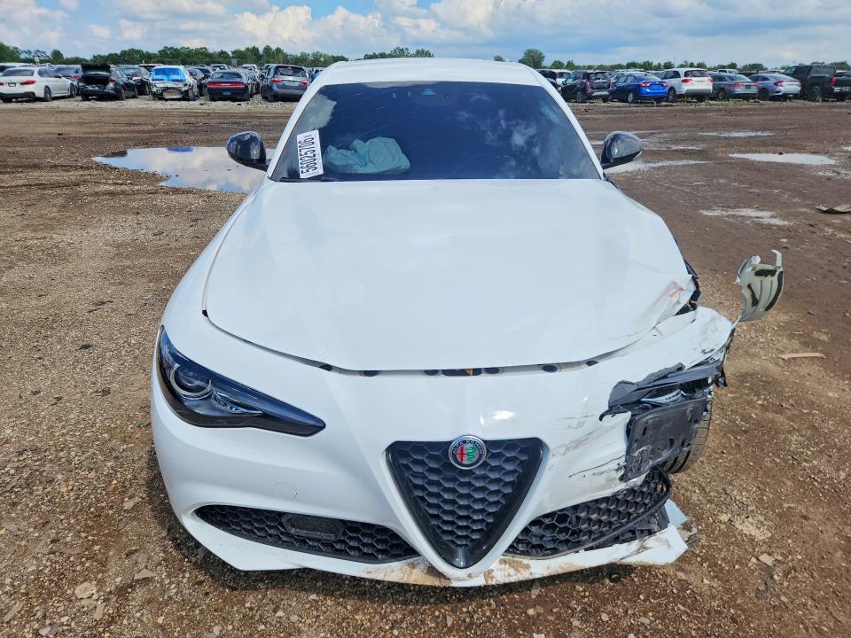 2020 Alfa romeo Giulia VIN ZARFANAN3L7634130 COPART salvage auction — FRONT END, Il - Salvage Certificate, sold $2,850 on 2026-07-21 (photo 5)