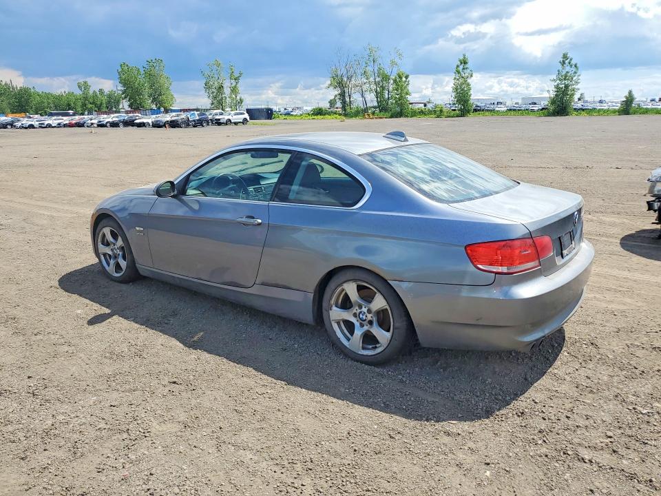 2009 BMW 3er VIN WBAWC33579P470229 COPART salvage auction — WATER/FLOOD, QC - IRRECUPERABLE, sold $350 on 2026-07-28 (photo 2)