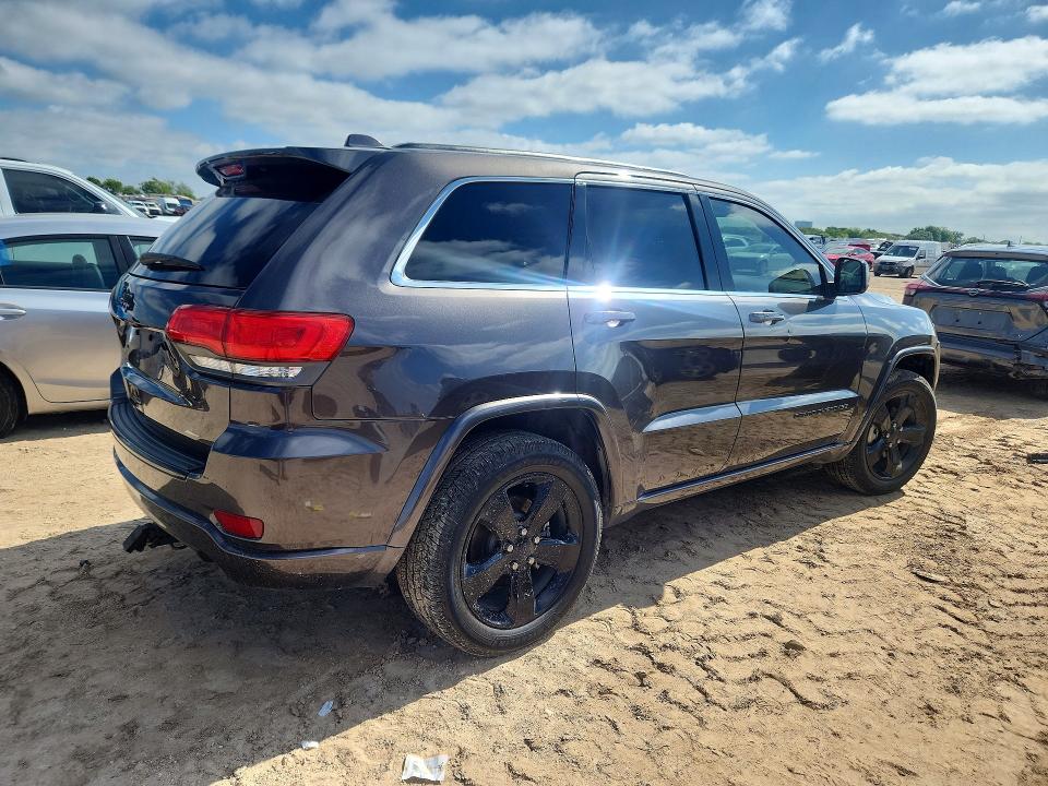 2015 Jeep Cherokee VIN 1C4RJFAG7FC640832 COPART salvage auction — SIDE, Tx - Salvage Vehicle Title, sold $2,800 on 2026-07-02 (photo 3)
