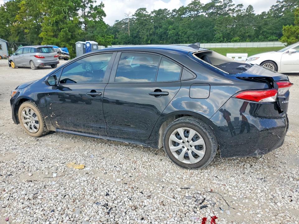 2021 Toyota Corolla VIN 5YFEPMAEXMP174544 COPART salvage auction — REAR END, Tx - Salvage Vehicle Title, sold $3,500 on 2026-07-24 (photo 2)