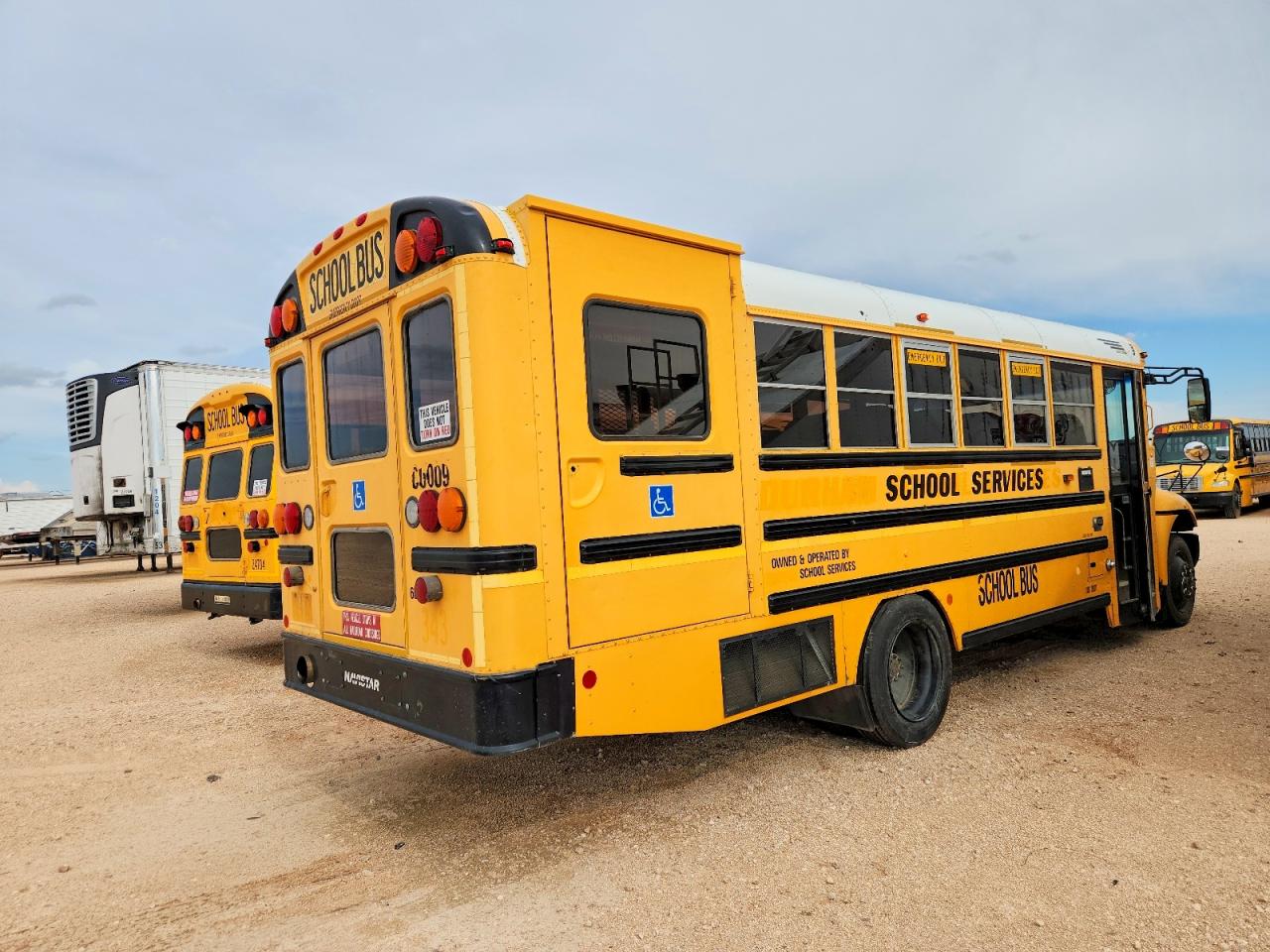 2014 Ic VIN 4DRBUSKN6EB353044 COPART salvage auction — Minor Dent/Scratches, TX - CERTIFICATE OF TITLE, sold $1,600 on 2026-09-08 (photo 4)