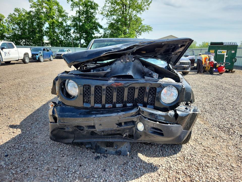 2015 Jeep Liberty (patriot) VIN 1C4NJRFBXFD218139 COPART salvage auction — FRONT END, Pa - Certificate Of Salvage, sold $250 on 2026-08-03 (photo 5)