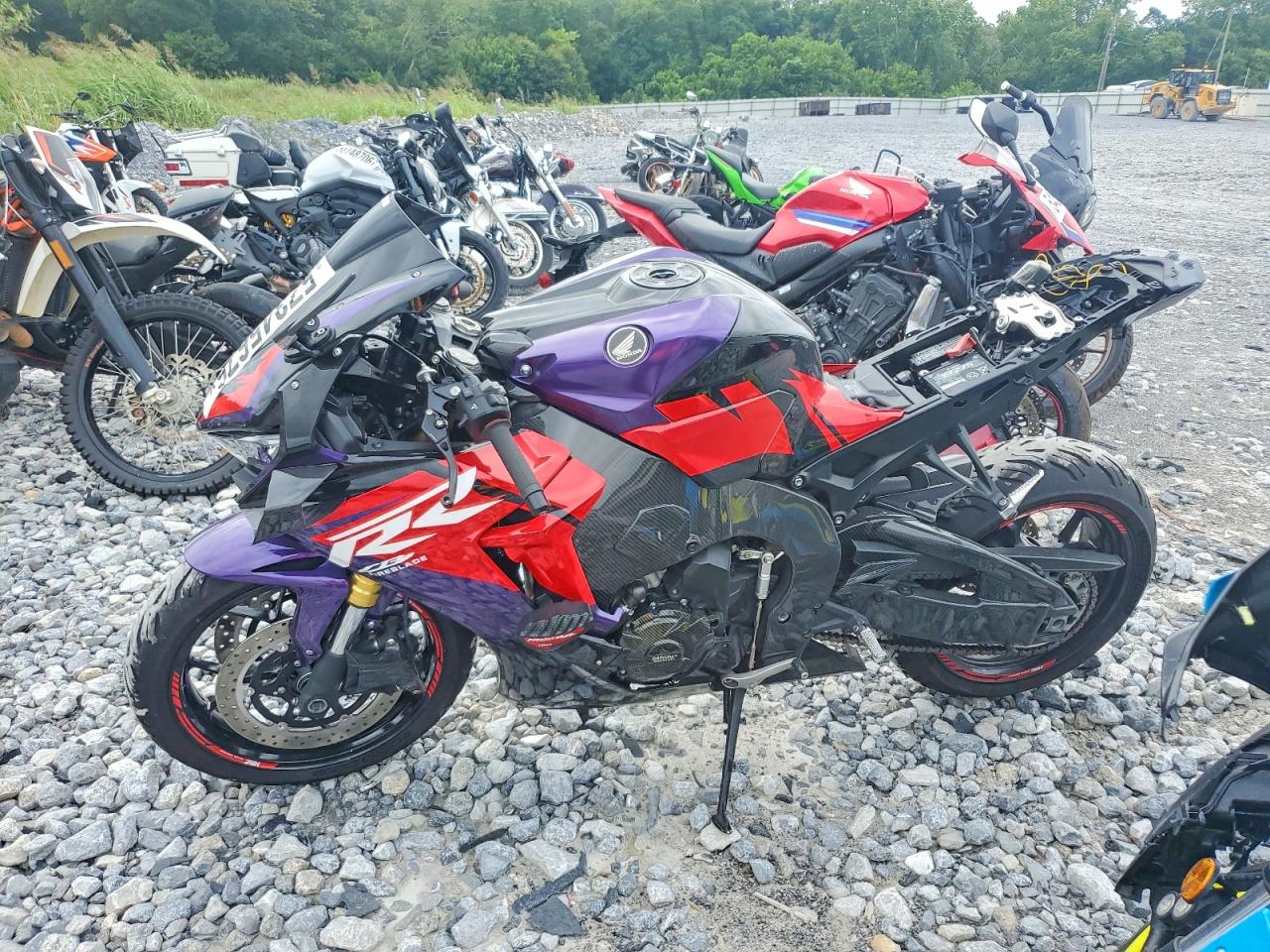 2021 Honda CBR1000 VIN JH2SC7718MK400493 COPART salvage auction — Rollover, GA - CERT OF TITLE-SALVAGE, sold $4,650 on 2026-07-09 (photo 3)