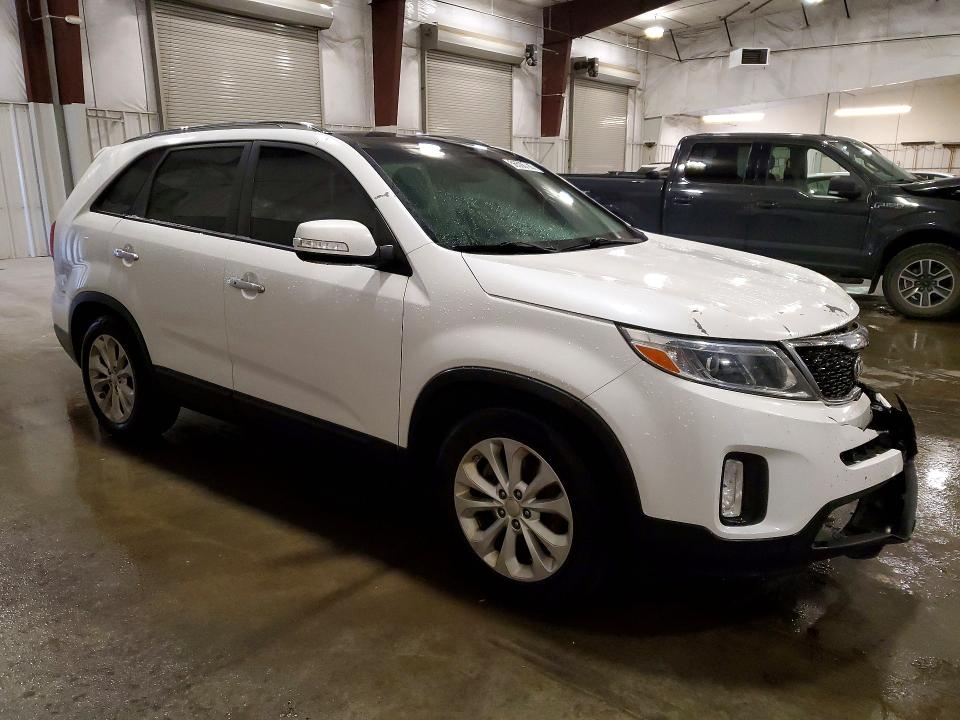 2015 Kia Sorento VIN 5XYKU4A76FG578221 COPART salvage auction — FRONT END, MN - CERT OF TITLE-PRIOR SALVAGE, sold $1,150 on 2026-07-20 (photo 4)