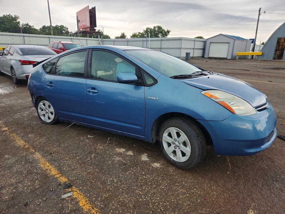 2007 Toyota Prius VIN JTDKB20U477617730 COPART salvage auction — SIDE, KS - CERT OF TITLE-SALVAGE (P), sold $350 on 2026-07-13 (photo 4)
