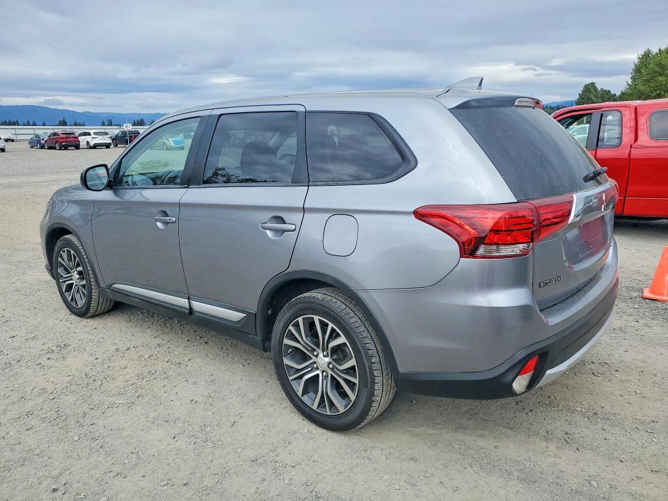 2017 Mitsubishi Outlander VIN JA4AZ2A31HZ027112 COPART salvage auction — MINOR DENT/SCRATCHES, Nv - Certificate Of Title, sold $3,500 on 2026-07-20 (photo 2)