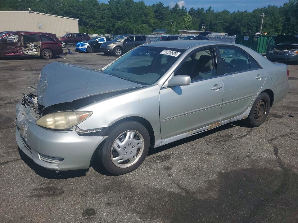 2005 Toyota Camry VIN JTDBE32K553001189 COPART salvage auction — FRONT END, Id - Salvage Certificate Of Title, sold $100 on 2026-07-28 (photo 1)