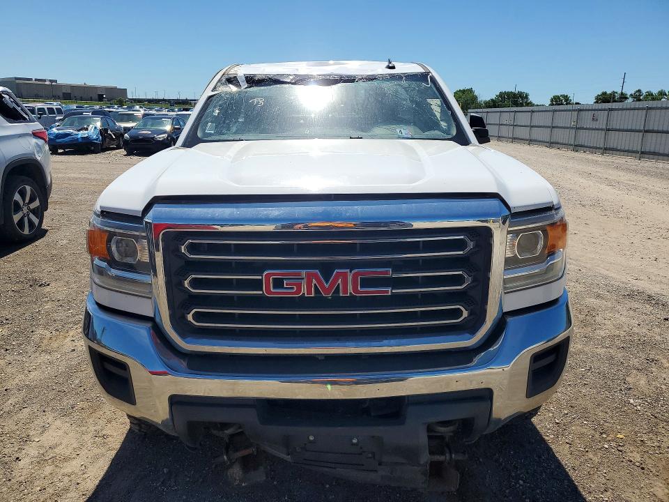 2017 Gmc SIERRA VIN 1GT02REG3HZ236427 COPART salvage auction — ALL OVER, IA - CERT OF TITLE-SALVAGE TITLE, sold $7,000 on 2026-07-22 (photo 5)