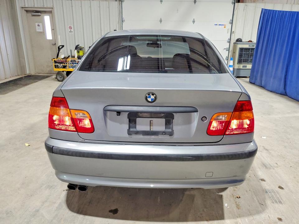 2004 BMW 3 series VIN WBAEU33464PF62671 COPART salvage auction — REAR END, NC - CERTIFICATE OF TITLE (P), sold $2,900 on 2026-07-30 (photo 6)