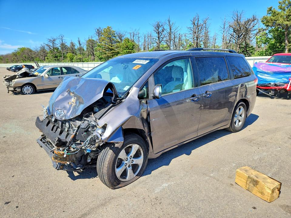 2014 Toyota Sienna VIN 5TDKK3DC6ES434193 COPART salvage auction — FRONT END, Ny - Mv-907A Salvage Certificate, sold $800 on 2026-07-08 (photo 1)
