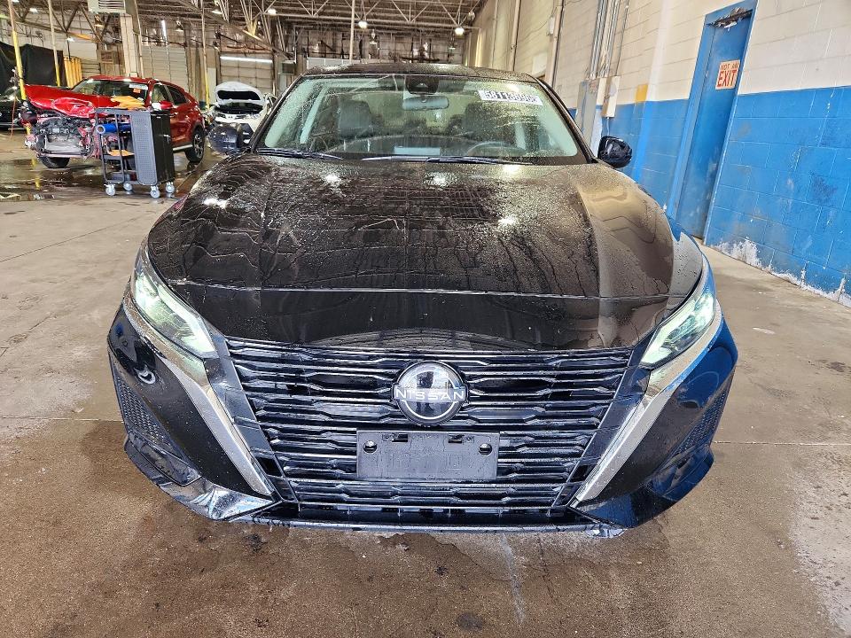 2025 Nissan Altima VIN 1N4BL4DV0SN398657 COPART salvage auction — SIDE, Mi - Cert Of Title-Salvage Vehicle, sold $4,650 on 2026-08-03 (photo 5)