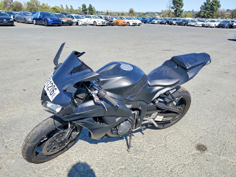 2007 Honda Cbr VIN JH2PC401X7M002614 COPART salvage auction — FRONT END, Ca - Salvage Certificate, sold $1,300 on 2026-07-16 (photo 3)
