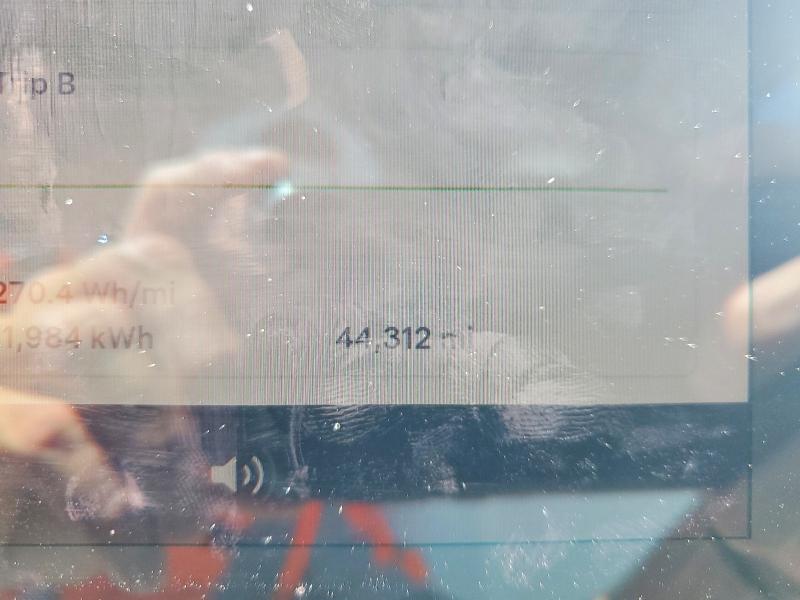 2022 Tesla Model y VIN 7SAYGDEF8NF530375 COPART salvage auction — FRONT END, In - Cert Of Title-Salvage Title, sold $13,600 on 2026-07-14 (photo 9)
