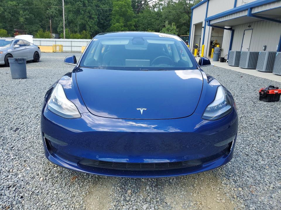 2019 Tesla Model 3 VIN 5YJ3E1EA0KF427088 COPART salvage auction — REAR END, Nc - Salvage Certificate Of Title, sold $6,300 on 2026-07-30 (photo 5)